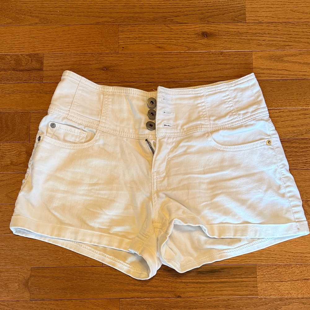No Boundaries High-Waisted White Shorts